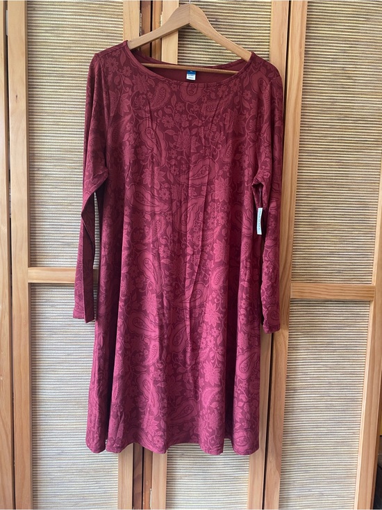 Old Navy Dresses & Skirts - Old Navy Fit & Flare Dress Sz XL